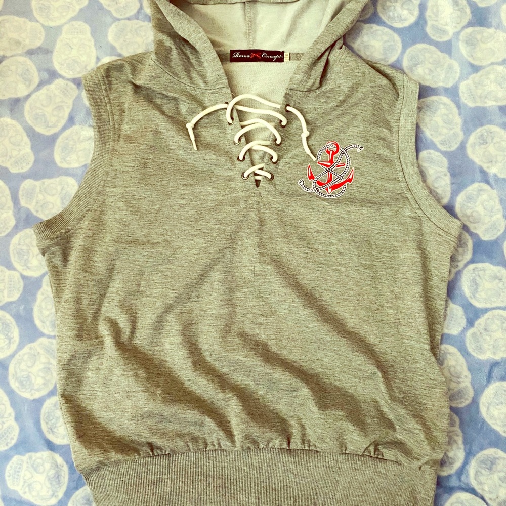 hooded top